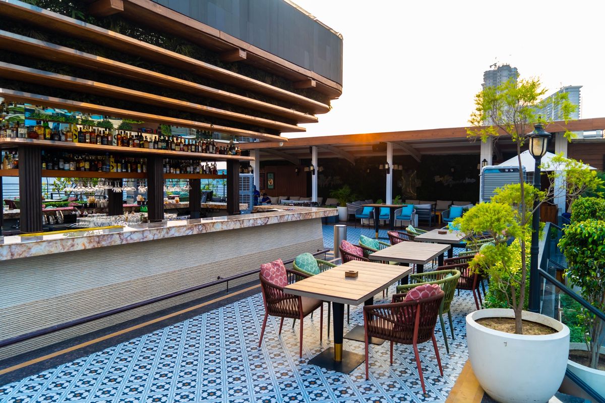 Best Restaurants in Gurgaon, Area by Area